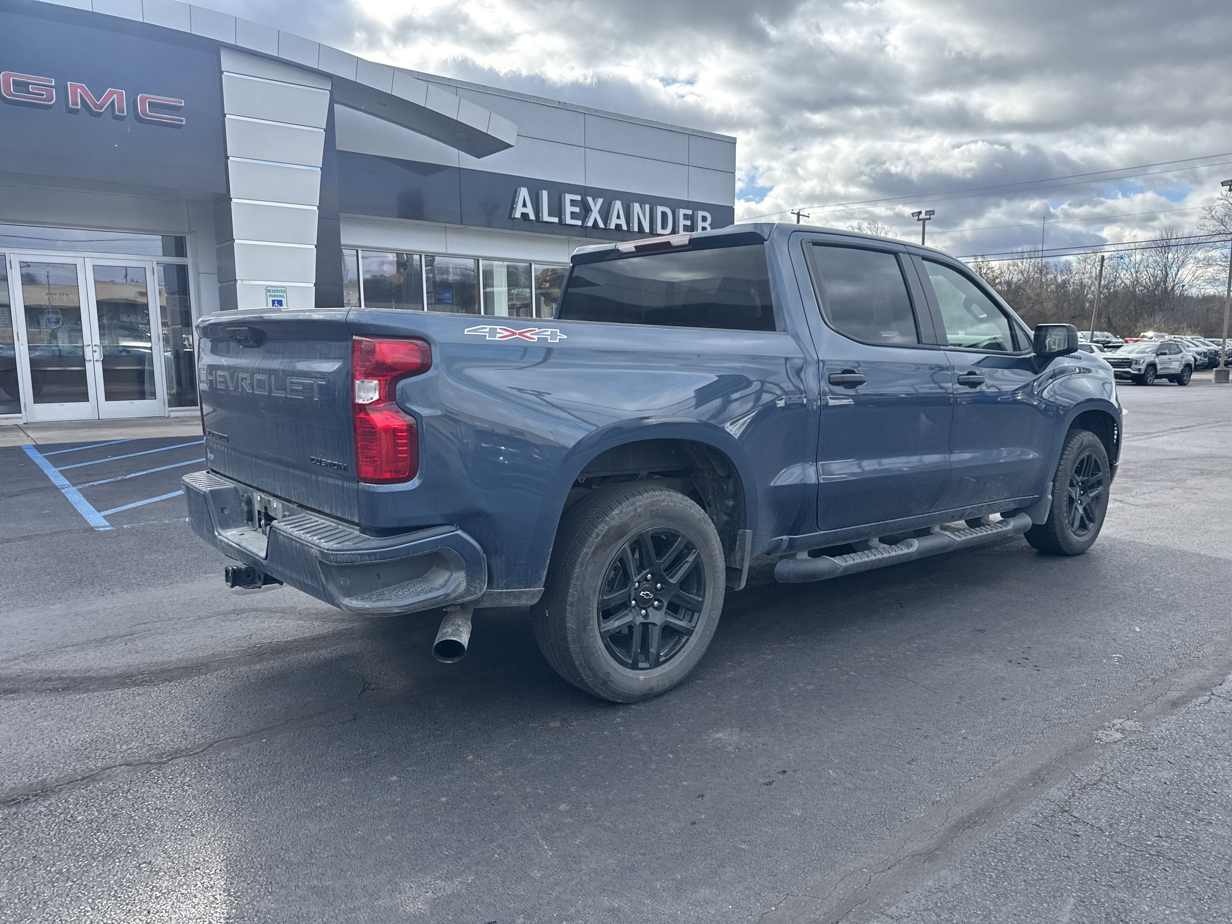 2024 Chevrolet Silverado 1500 Custom