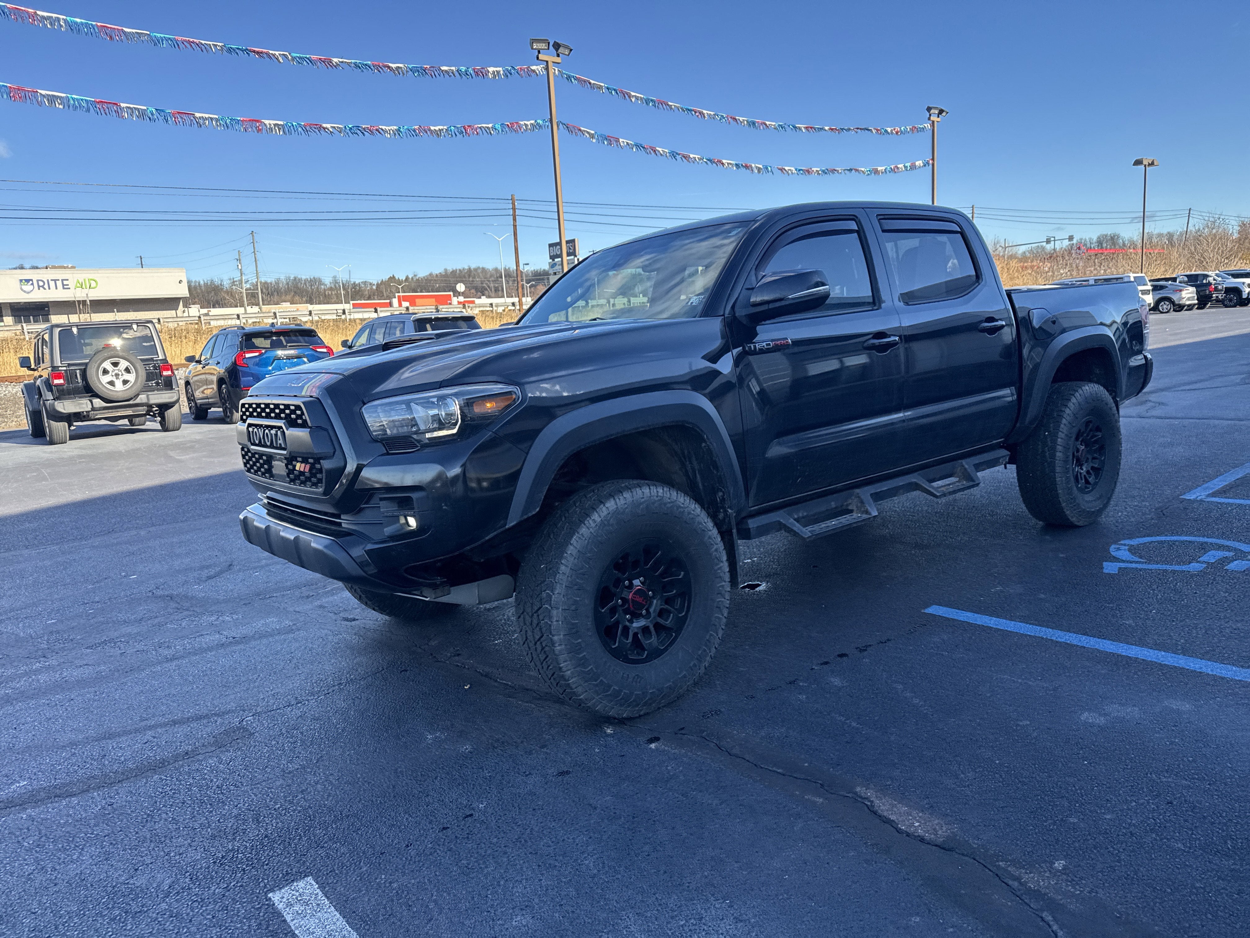 2019 Toyota Tacoma 4WD SR