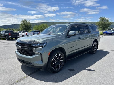 2023 Chevrolet Suburban RST