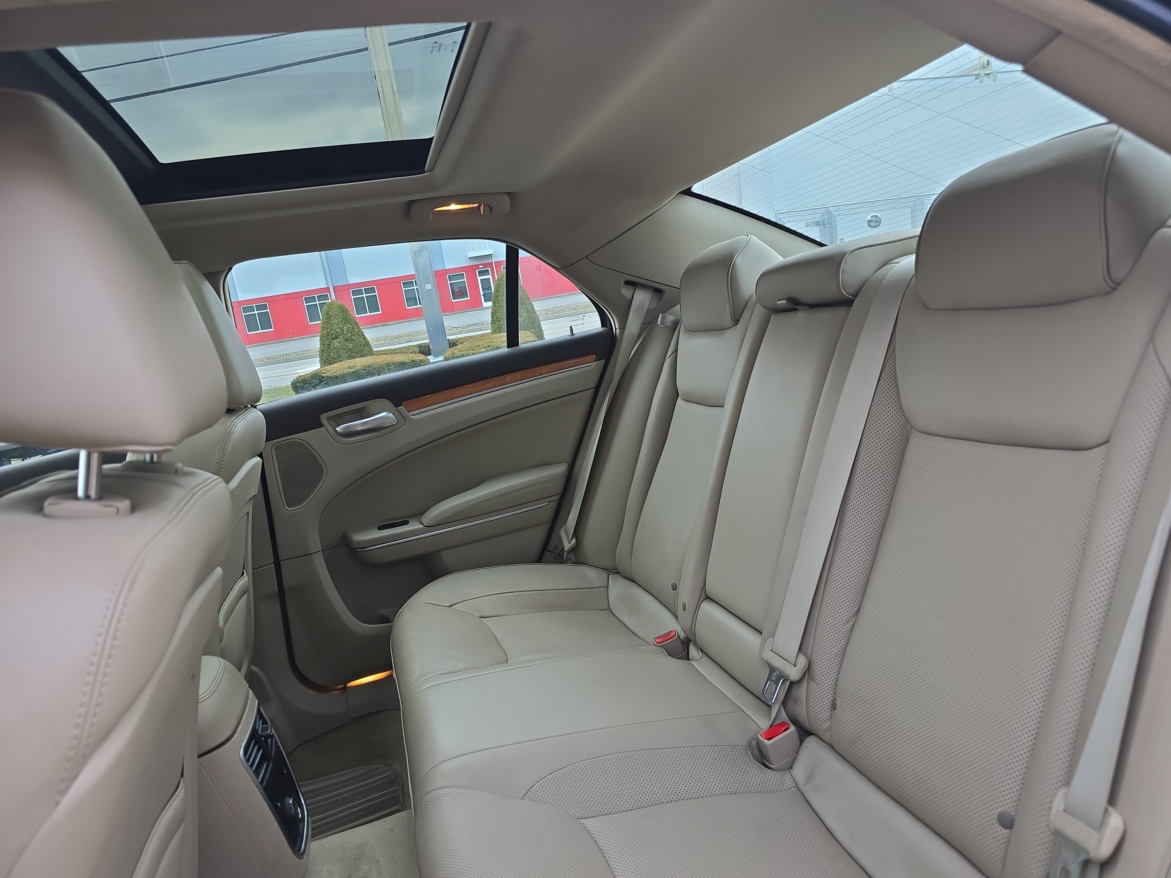 2012 Chrysler 300 300C