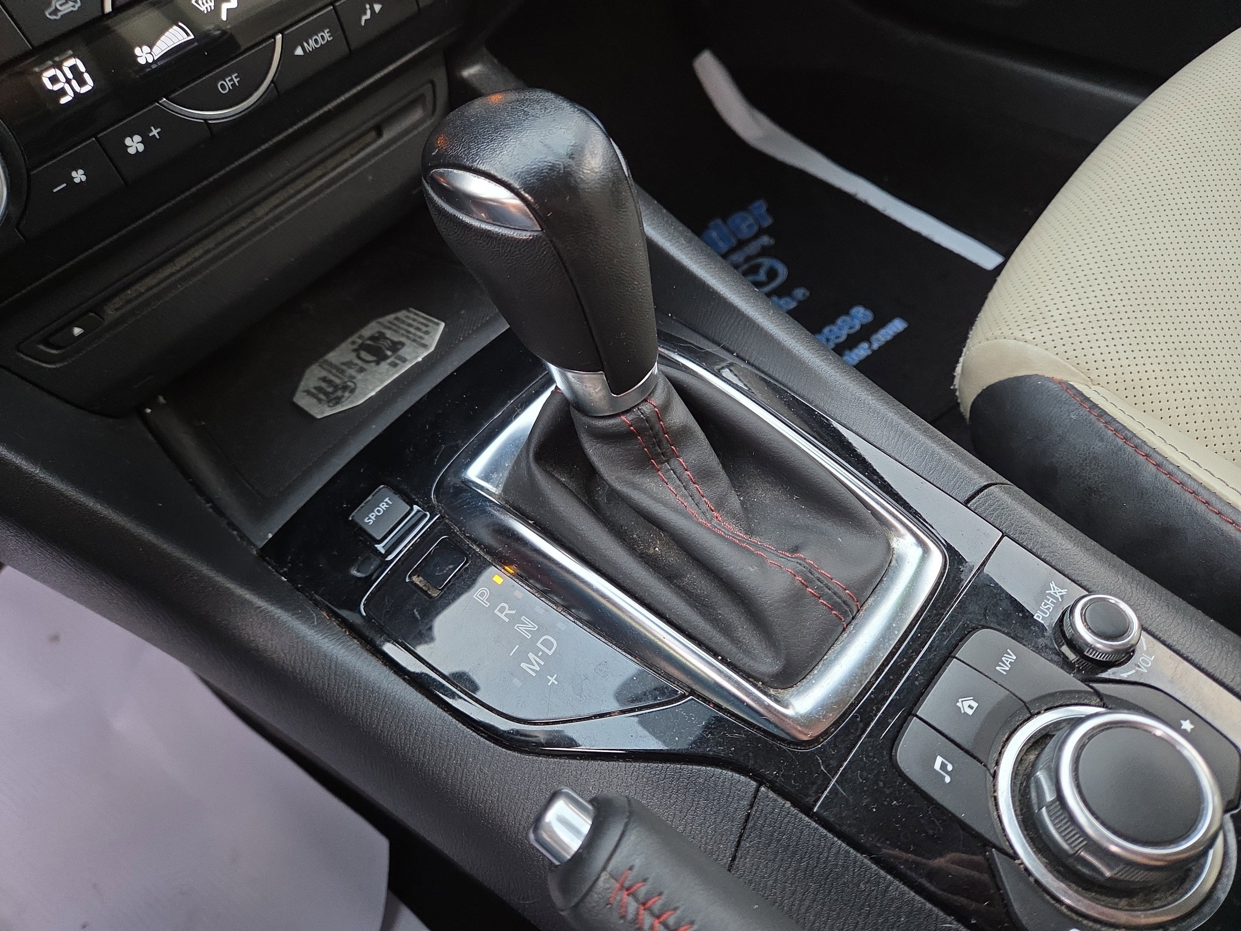 2014 Mazda Mazda3 s Grand Touring