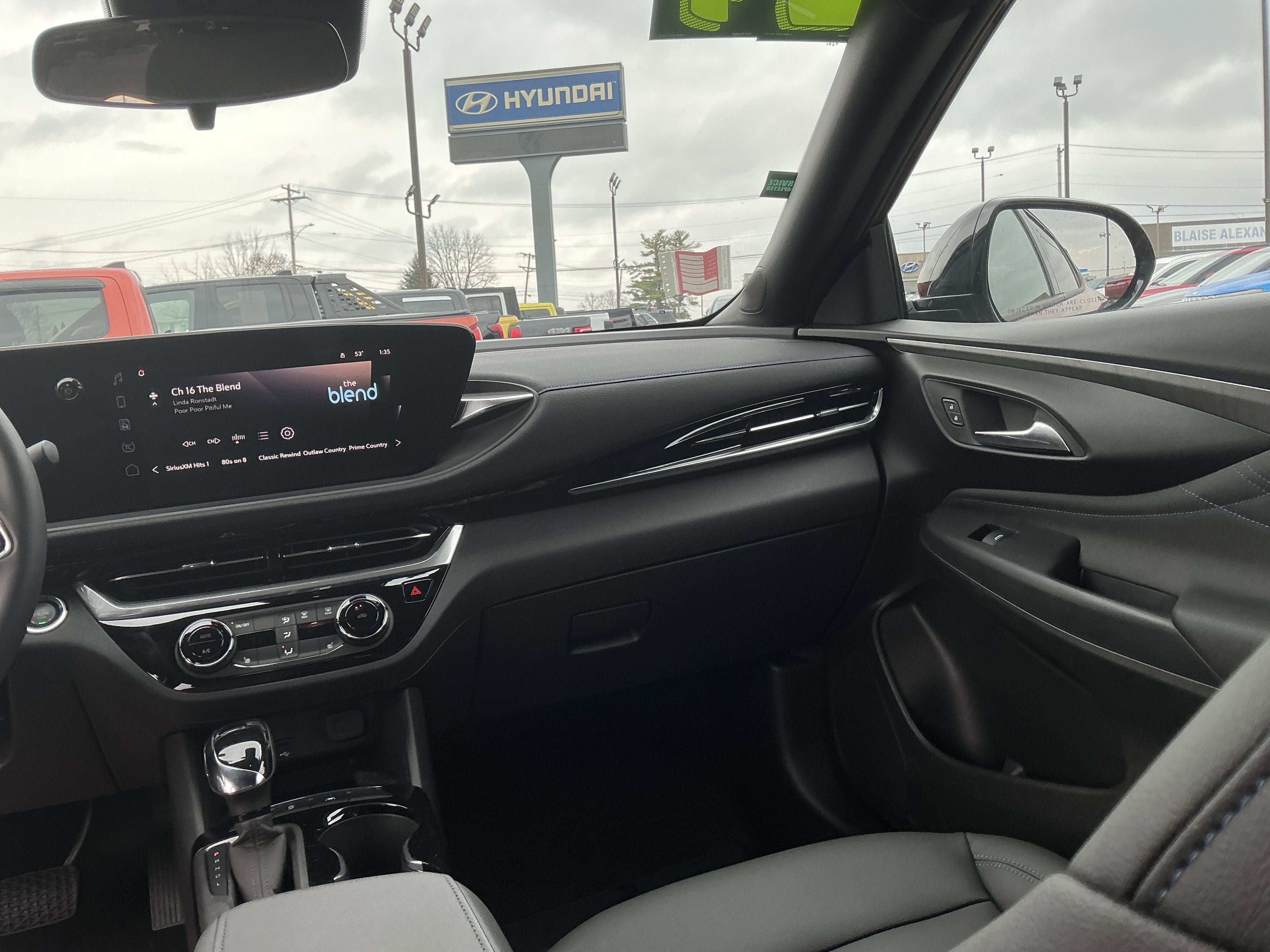 2024 Buick Envista Sport Touring