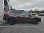 2019 Subaru Outback 2.5i