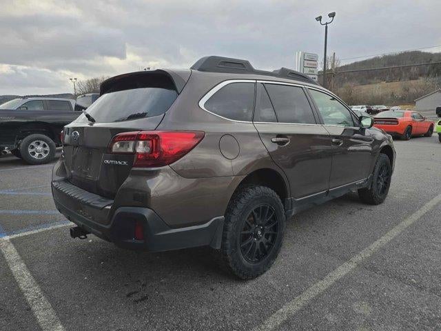 2019 Subaru Outback 2.5i