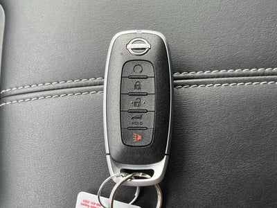 2023 Nissan Pathfinder SL 4WD